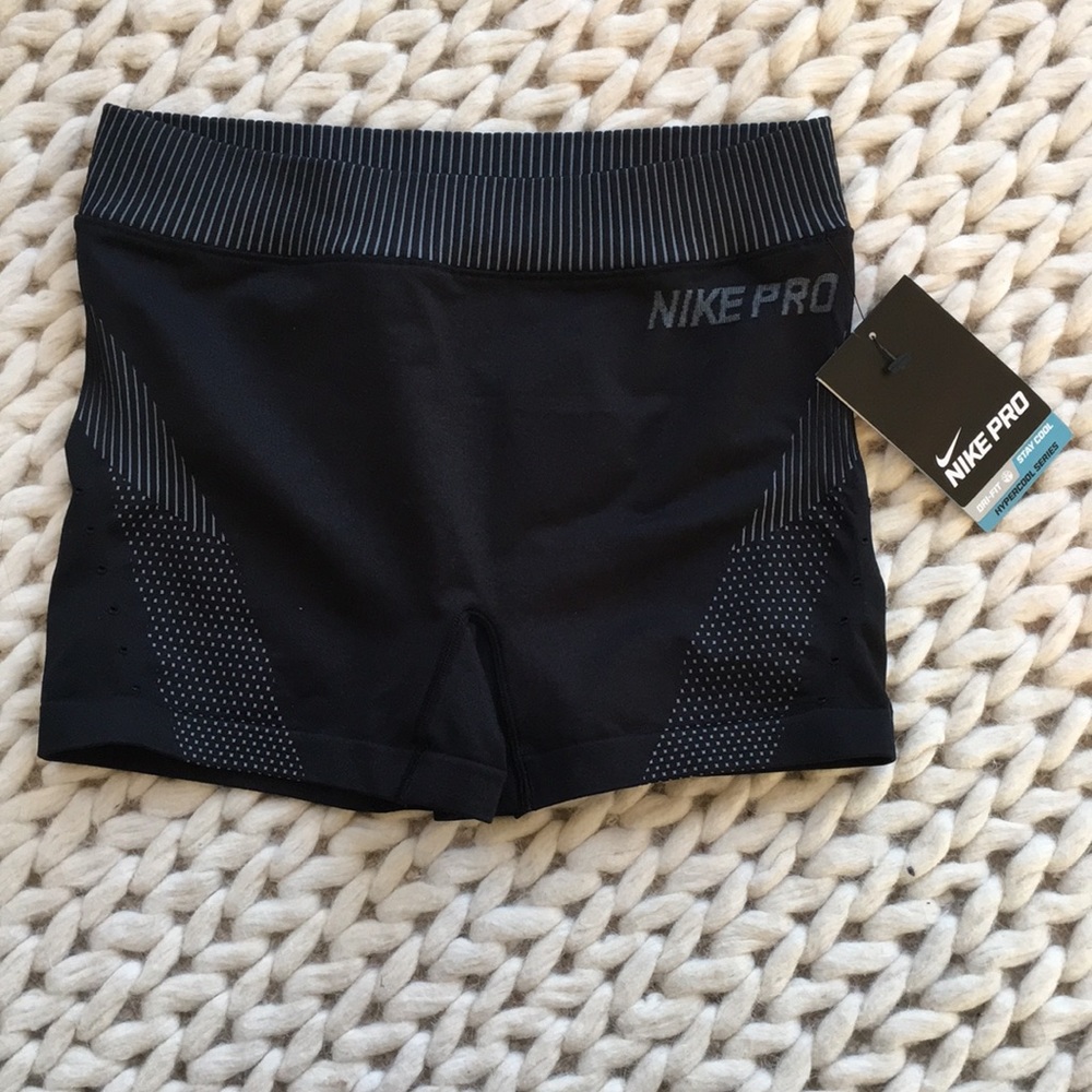 *NWT* Nike Dri-Fit Shorts